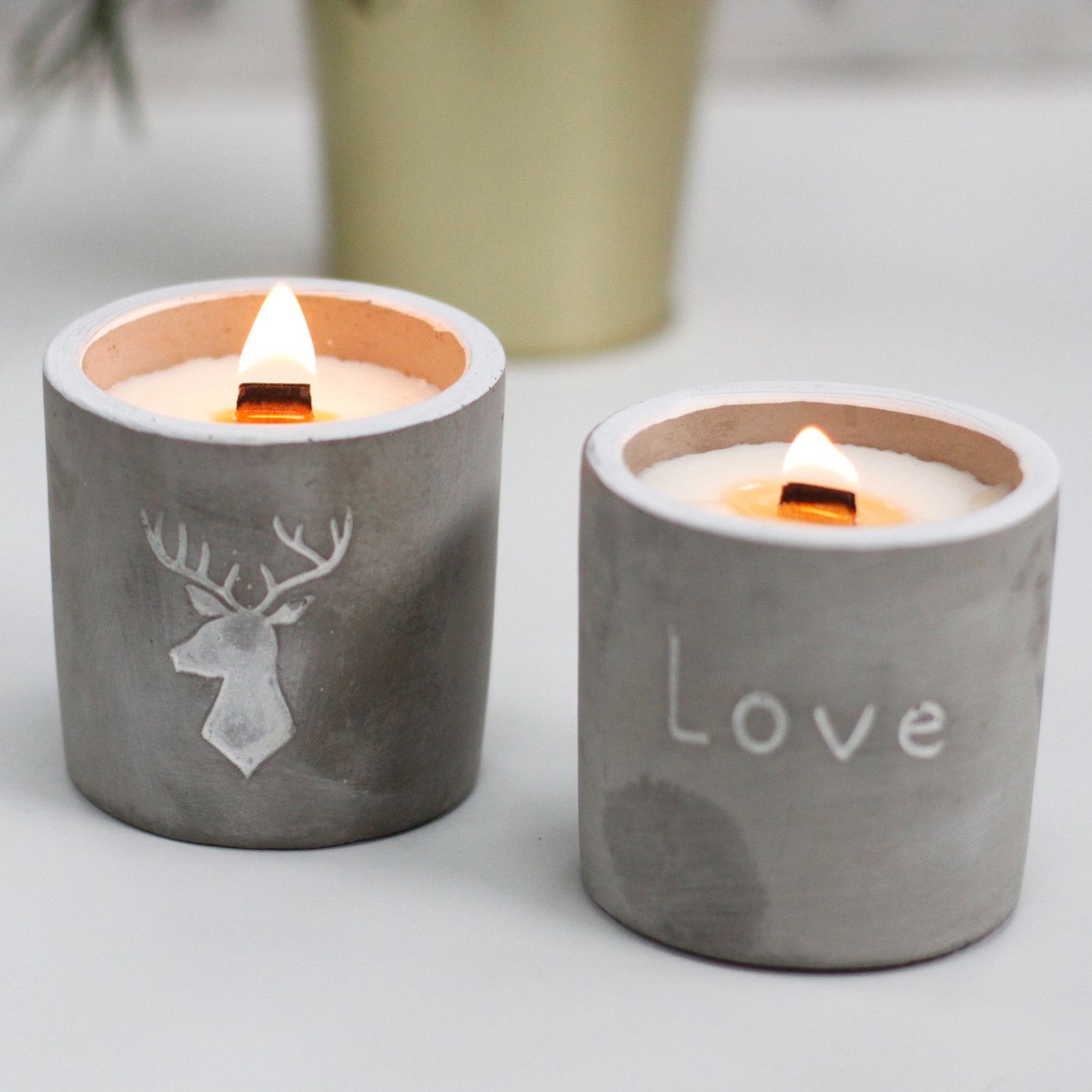 Vela mediana con Mecha de Madera Love