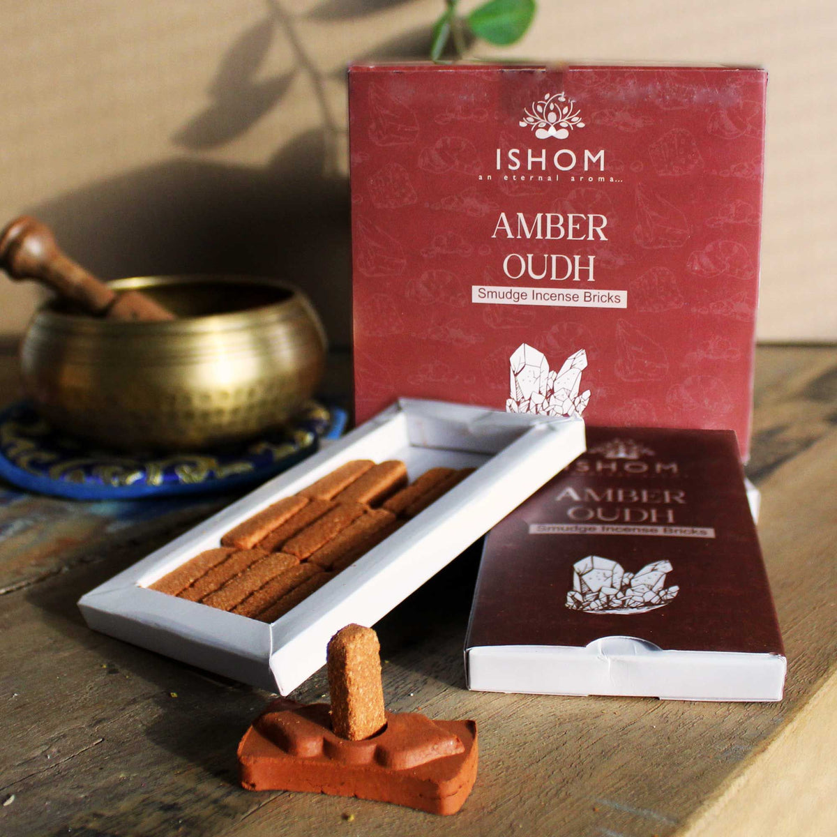 Pack de 15 Ladrillos de Incienso Natural con Quemador – Madera de Ámbar