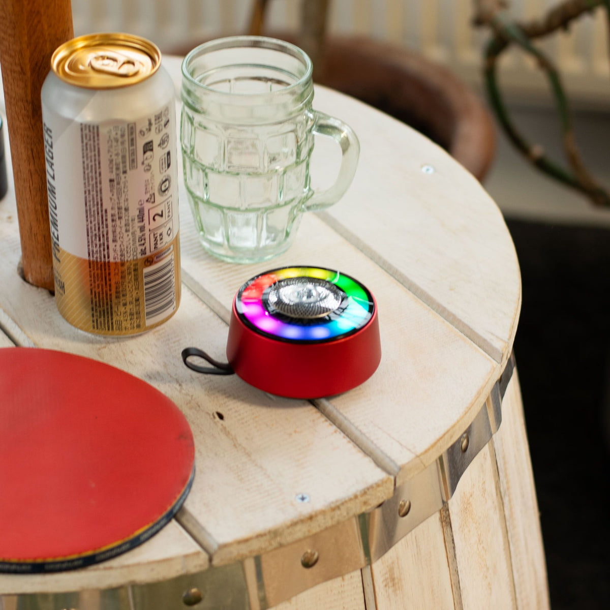 Mini altavoz con efecto de iluminación Mandela rojo