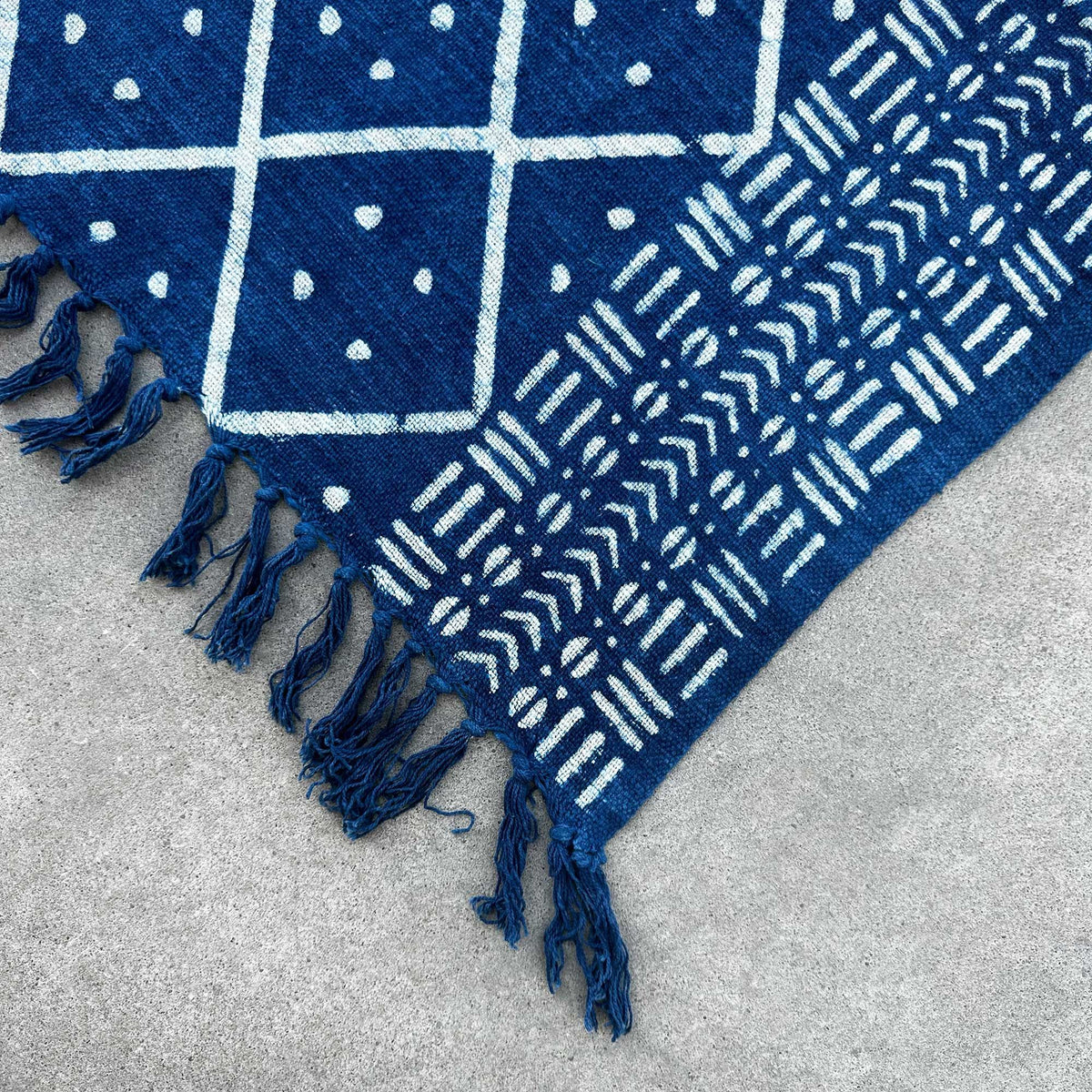 Manta Índigo Hecha a Mano - 170 × 120 cm - Heerak Medianoche