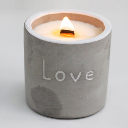 Vela mediana con Mecha de Madera Love