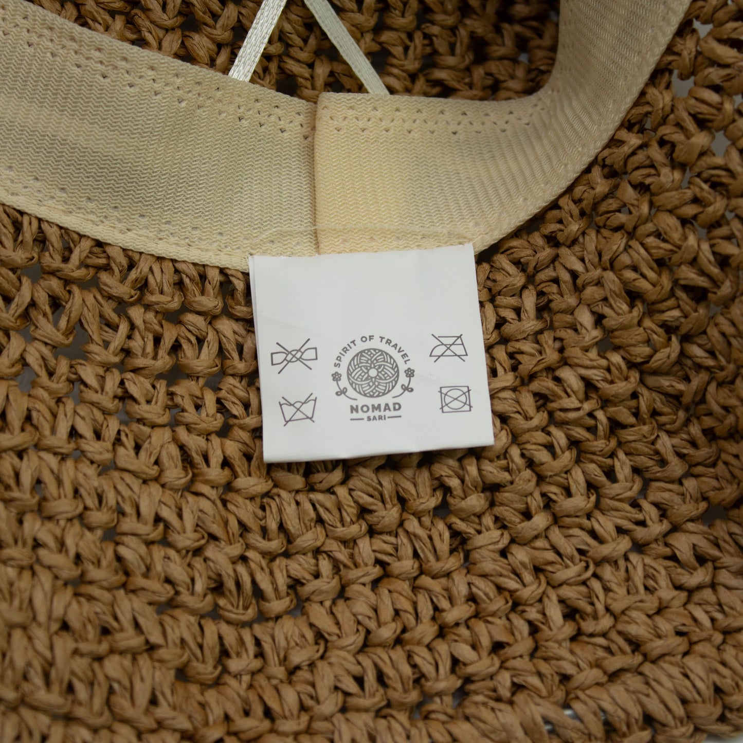 Nomad Sari Sombrero de Paja con Ala Flexible para Sol - Café y Daiseys