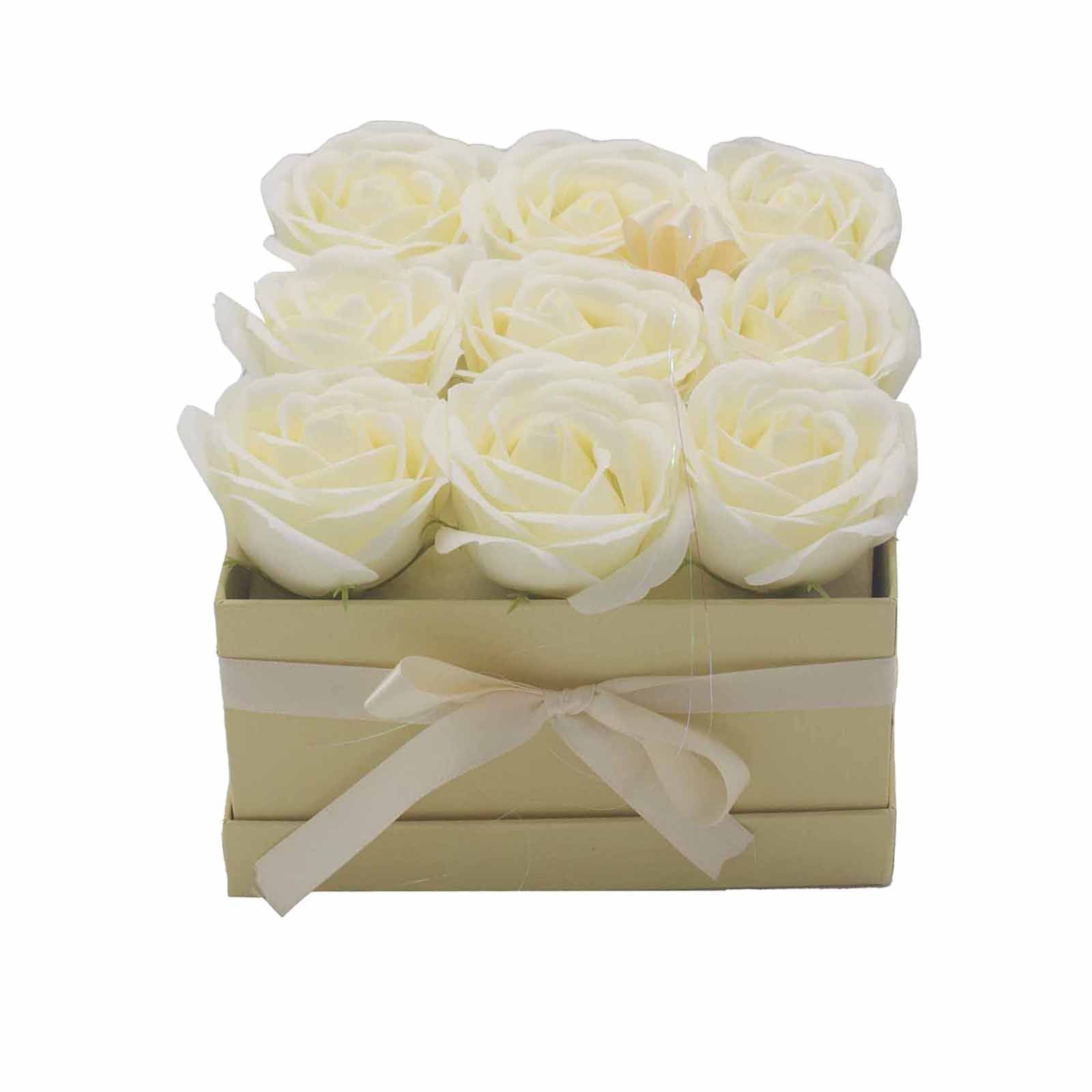 Caja de Regalo - Flor de Jabón  9 Rosas Crema - cuadrado