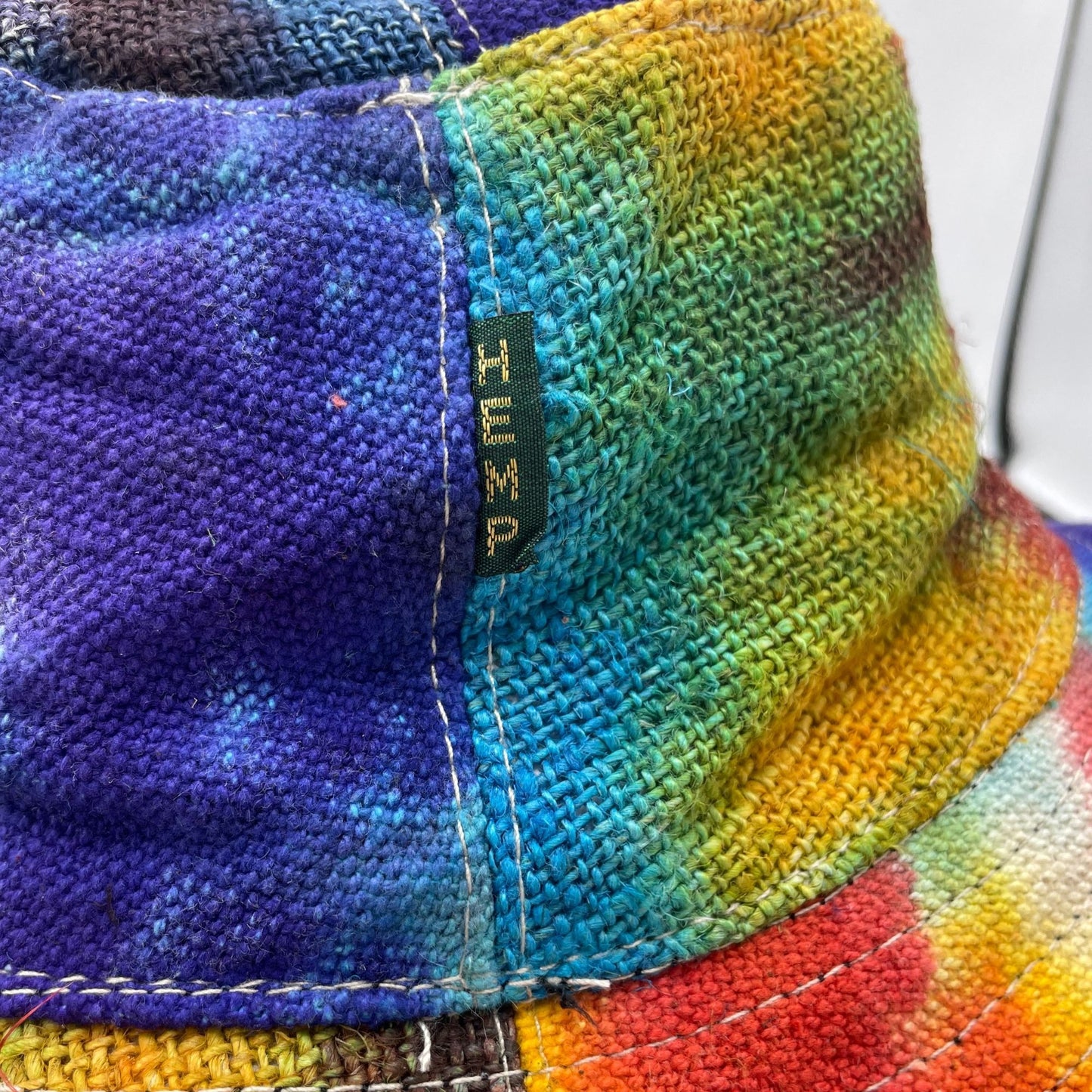 Sombrero Boho de Cáñamo y Algodón con parches y aros Tiedye
