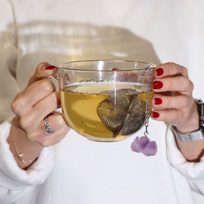 Colador de té de piedras preciosas de cristal crudo - Racimo de amatista