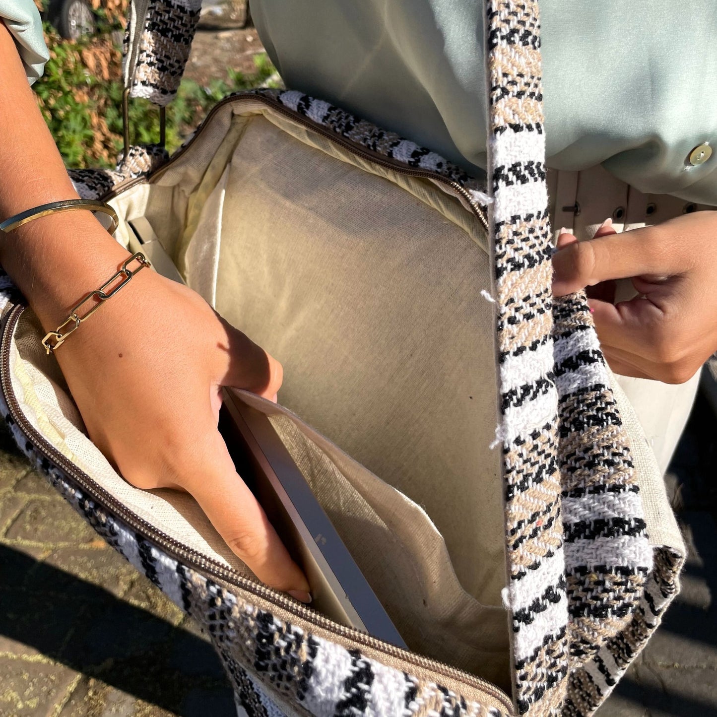 Bolso para Portátil Soft Banjar Crema y Gris