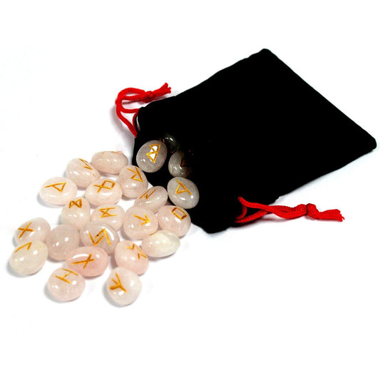 Juego de Runas de La India de Cuarzo Rosa en Bolsa