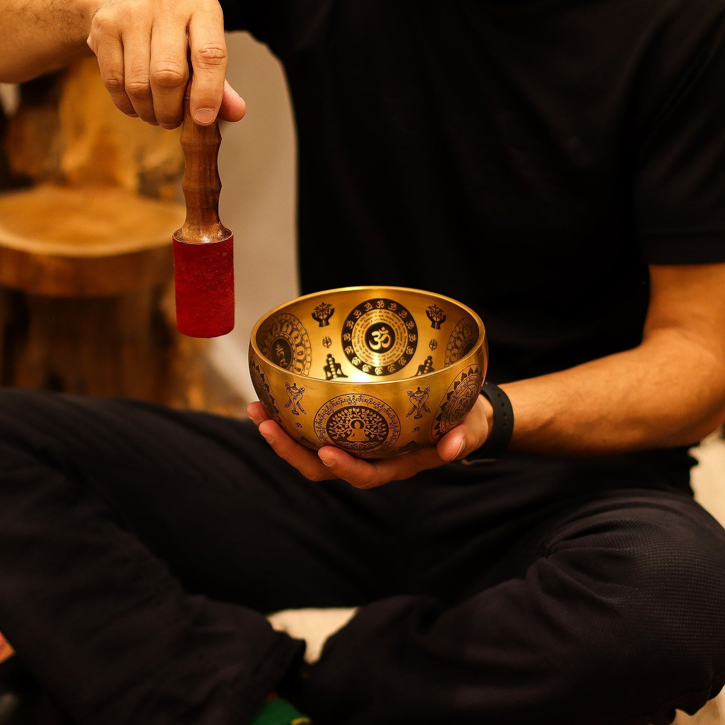 Cuenco Latón puro grabado Yogi - Juego de 4 - Aprox. 3,85 kg