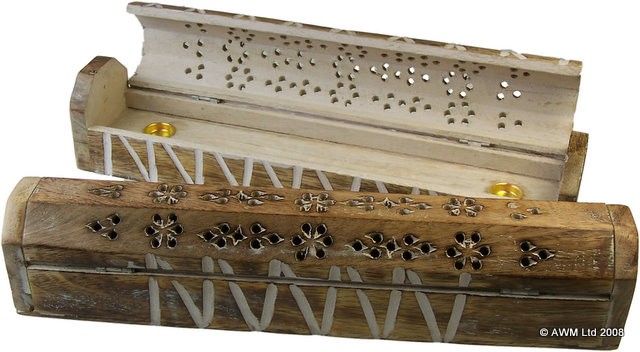 Caja de humo lavada en blanco