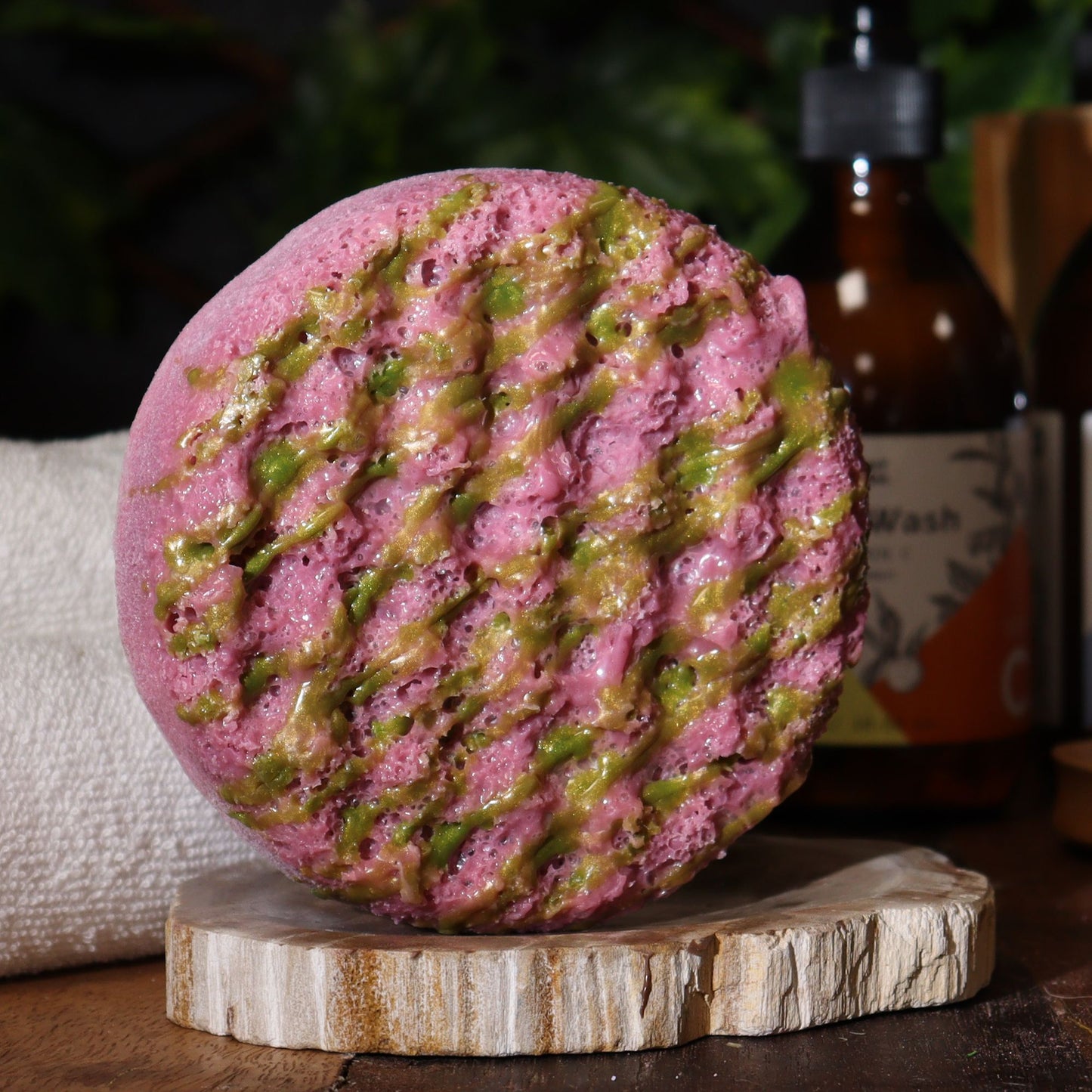 sponja con Jabón 2 en 1 Exfoliante de Mantequilla – Emerald Truffle