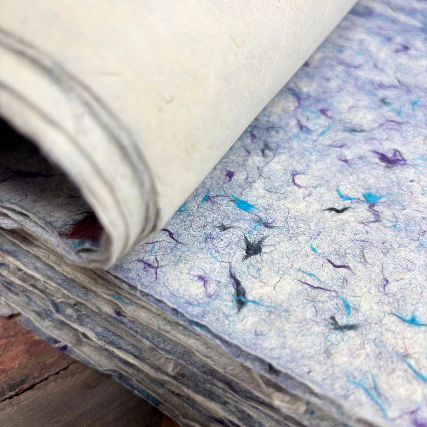 Lokta Craft / Papel de regalo (51x76 cm) - Algodón azul